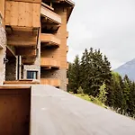 Puitalm & By Peak