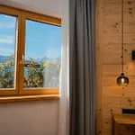 Puitalm & By Peak Apartman
