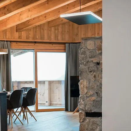 Puitalm & By Peak Apartment Arzl im Pitztal