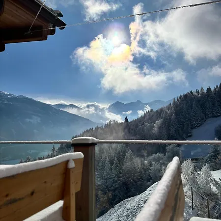 Puitalm & By Peak Arzl im Pitztal