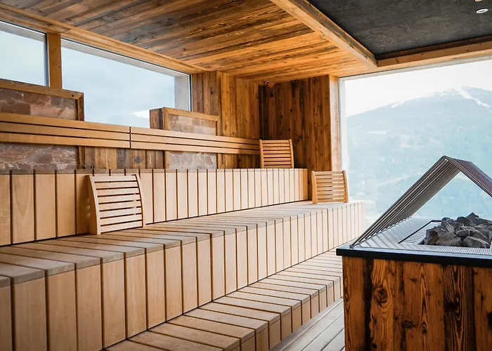 Puitalm & By Peak Arzl im Pitztal