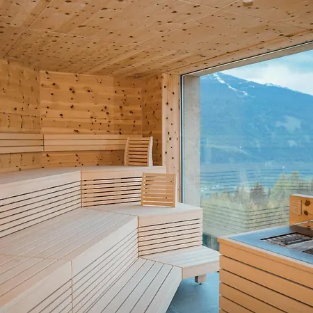 Puitalm & By Peak Arzl im Pitztal